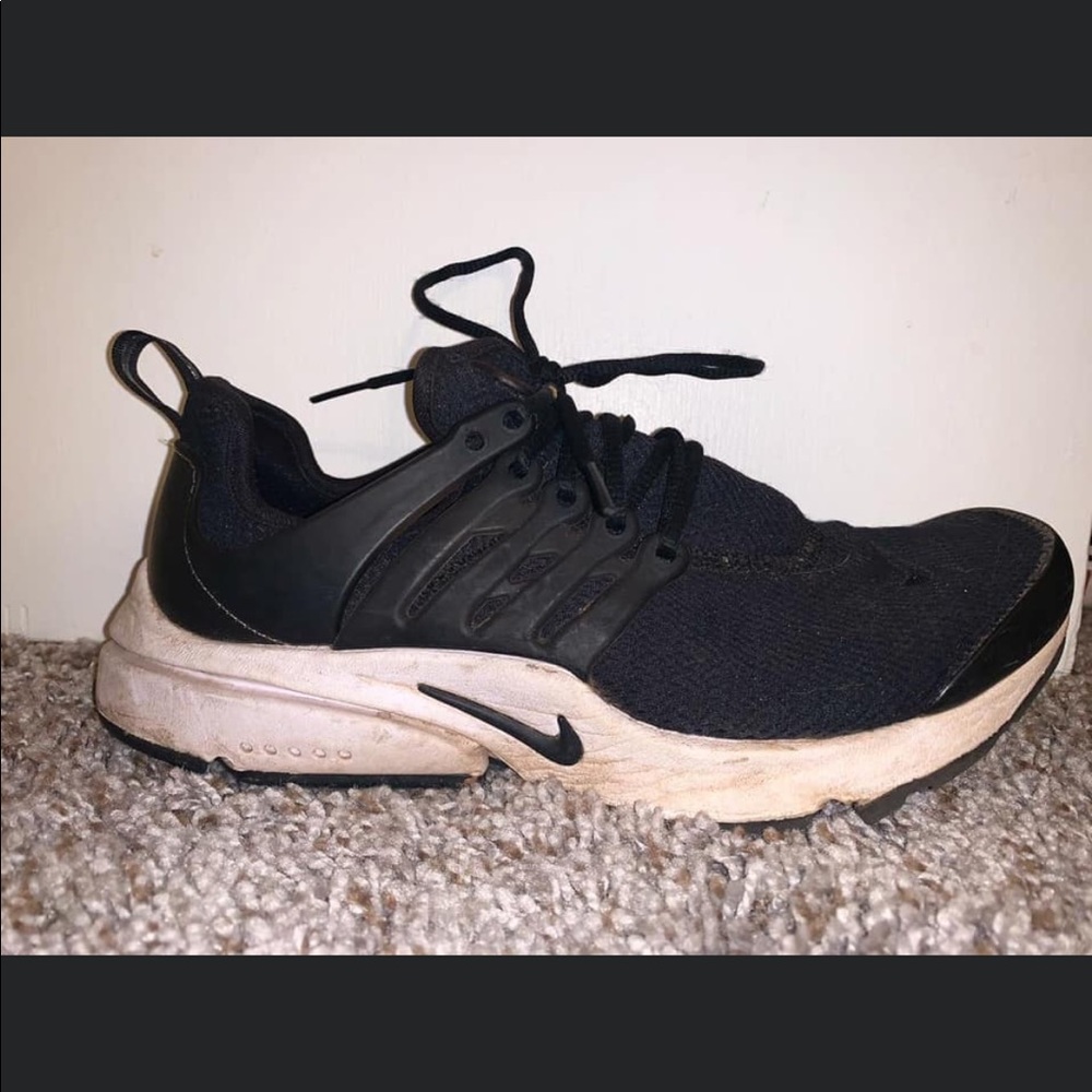 Nike Presto tennis shoes
